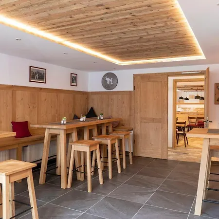 Metzgerei Neumeyer Гостевой дом 3*